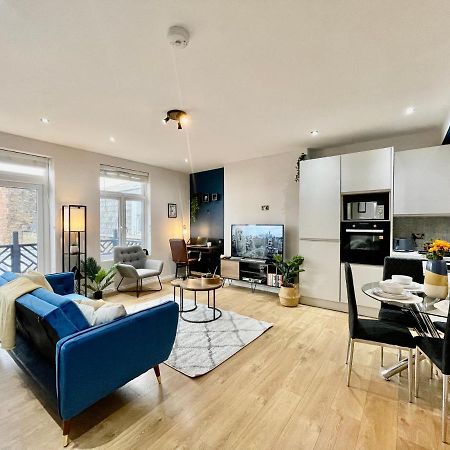 City Centre Gem In Southend Near The Beach, Station And Parking Apartment Bagian luar foto