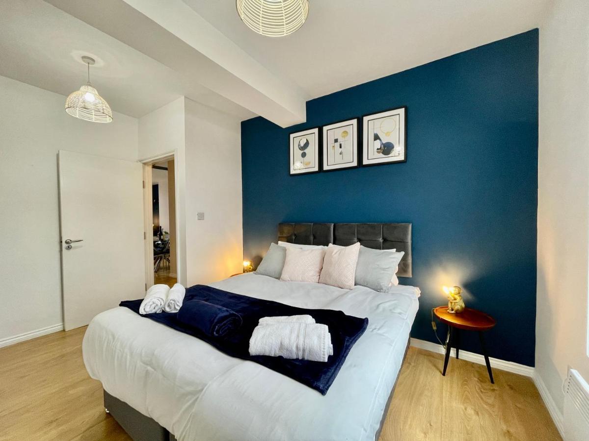 City Centre Gem In Southend Near The Beach, Station And Parking Apartment Bagian luar foto