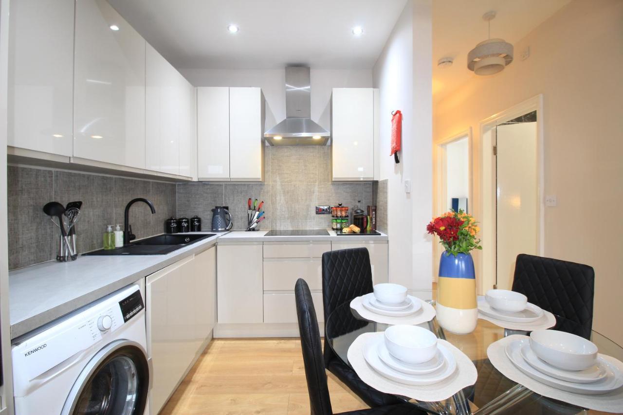 City Centre Gem In Southend Near The Beach, Station And Parking Apartment Bagian luar foto