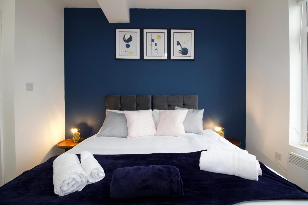 City Centre Gem In Southend Near The Beach, Station And Parking Apartment Bagian luar foto